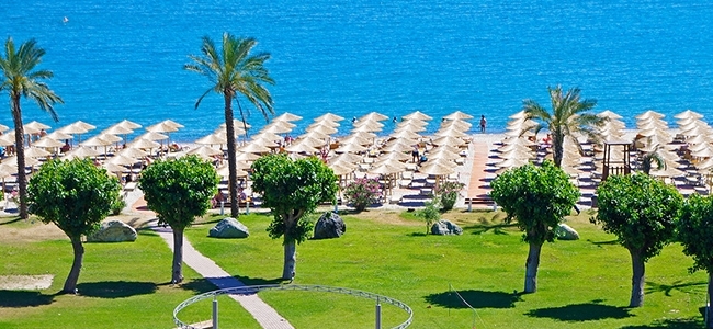 Cronwell Platamon Resort-AI