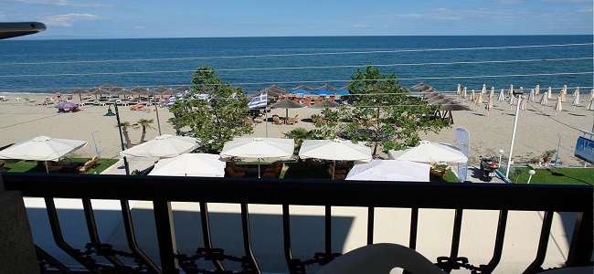 Vila Pantheon-Olimpic beach